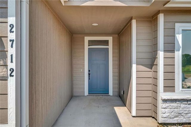 2712 E 26th Terrace, Lawrence, KS 66046