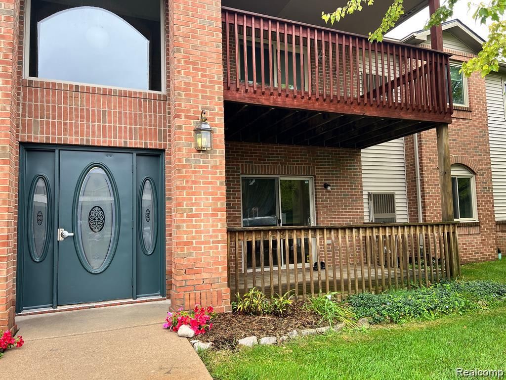 2224 Touchdown Court 4, Ypsilanti, MI 48197