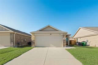 1924 Aves Glen Lane, Forney, TX 75126