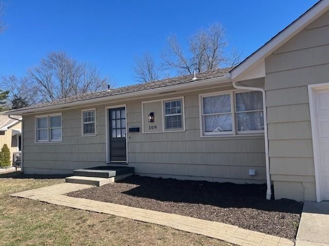 109 SW Walnut Street, Lee's Summit, MO 64063