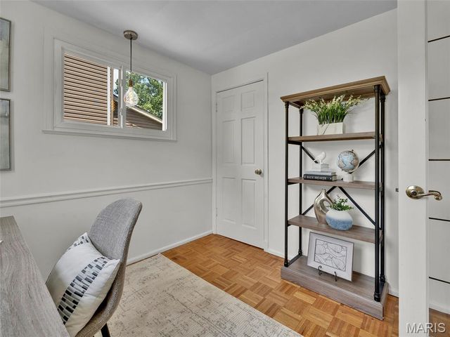 2642 Salem Road, Brentwood, MO 63144