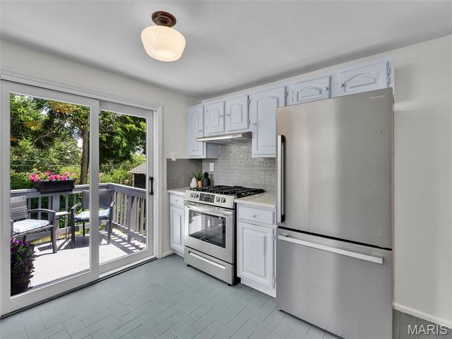 2642 Salem Road, Brentwood, MO 63144
