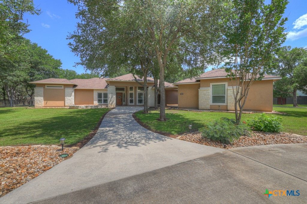 144 Big Sky Drive, New Braunfels, TX 78132