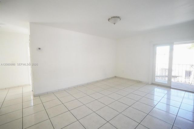 1880 SW 17th Avenue, Miami, FL 33145