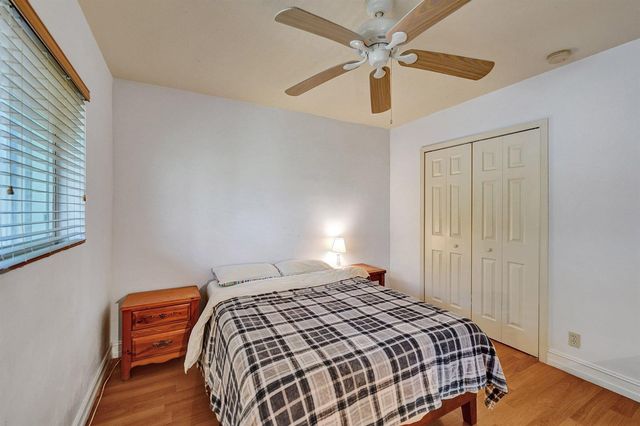 1423 HOLLY HEIGHTS Drive 12, Fort Lauderdale, FL 33304