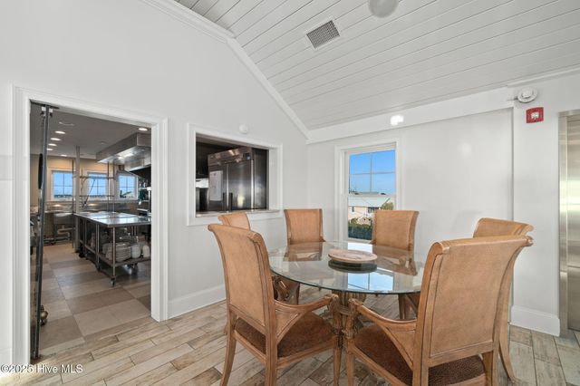 302 Glenn Street, Atlantic Beach, NC 28512