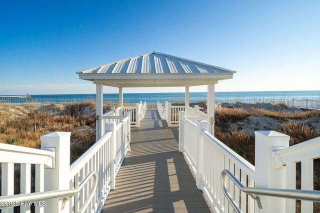 302 Glenn Street, Atlantic Beach, NC 28512