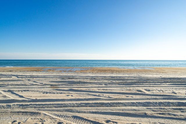 302 Glenn Street, Atlantic Beach, NC 28512