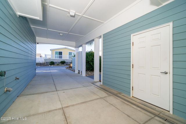 302 Glenn Street, Atlantic Beach, NC 28512