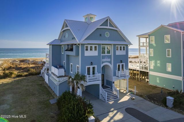 302 Glenn Street, Atlantic Beach, NC 28512