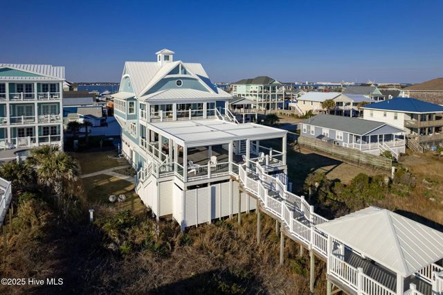 302 Glenn Street, Atlantic Beach, NC 28512