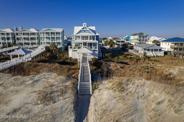 302 Glenn Street, Atlantic Beach, NC 28512