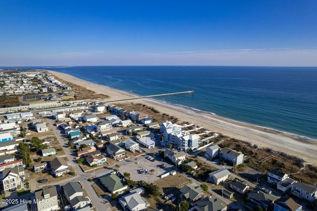 302 Glenn Street, Atlantic Beach, NC 28512