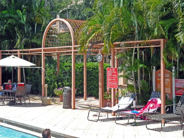 4138 CENTRAL SARASOTA PARKWAY 1521, Sarasota, FL 34238