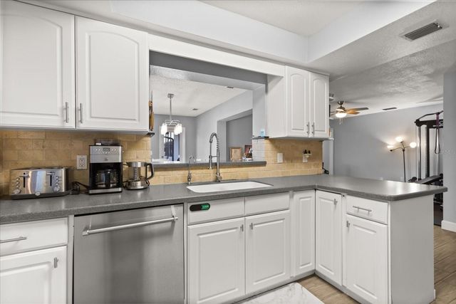 2500 LAUDERDALE COURT, Orlando, FL 32805