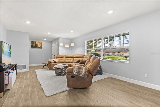 2500 LAUDERDALE COURT, Orlando, FL 32805