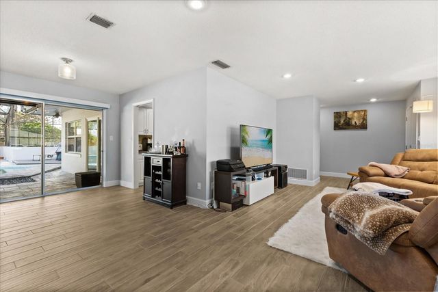 2500 LAUDERDALE COURT, Orlando, FL 32805