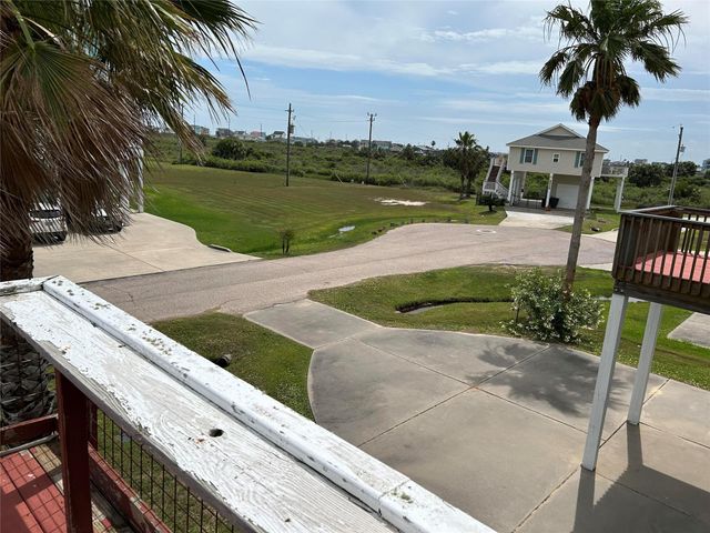 23191 Camino Street, Galveston, TX 77554