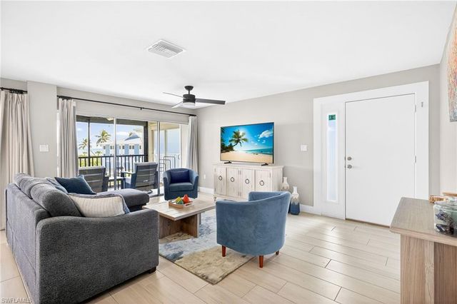 1341 Middle Gulf DR # 12C, Sanibel, FL 33957