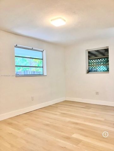 2538 SW 11th St 2, Miami, FL 33135