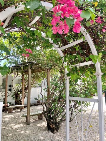 2538 SW 11th St 2, Miami, FL 33135