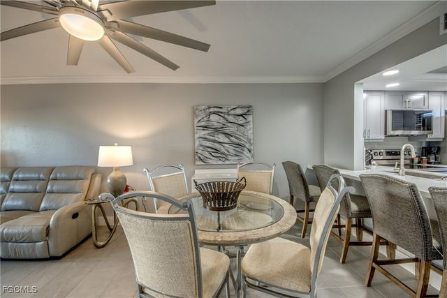 22796 Island Pines WAY 111, Fort Myers Beach, FL 33931