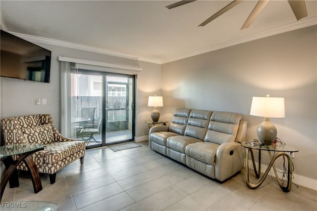 22796 Island Pines WAY 111, Fort Myers Beach, FL 33931