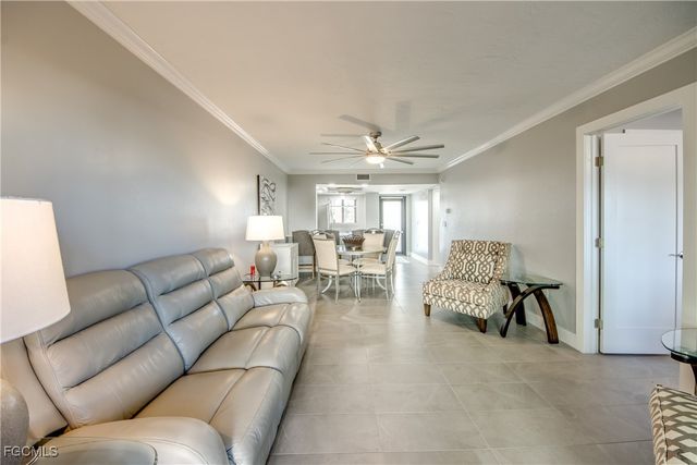 22796 Island Pines WAY 111, Fort Myers Beach, FL 33931