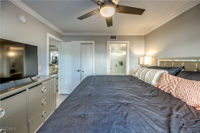 22796 Island Pines WAY 111, Fort Myers Beach, FL 33931