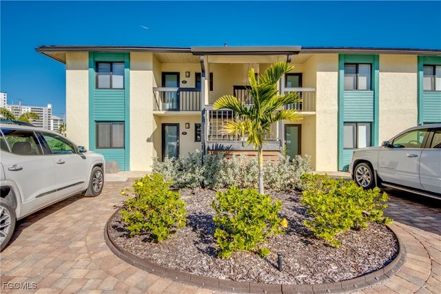 22796 Island Pines WAY 111, Fort Myers Beach, FL 33931