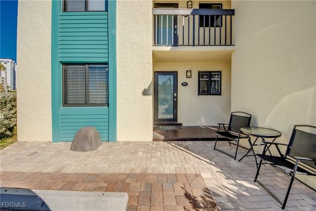 22796 Island Pines WAY 111, Fort Myers Beach, FL 33931