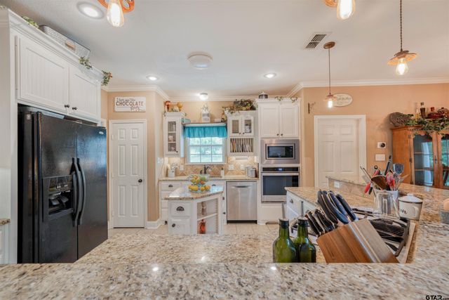 1776 Mustang Road, Gilmer, TX 75645