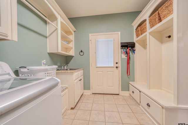 1776 Mustang Road, Gilmer, TX 75645