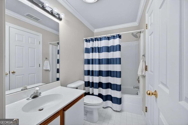 3005 River Drive 401D, Savannah, GA 31404