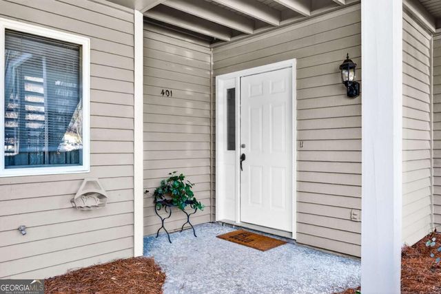 3005 River Drive 401D, Savannah, GA 31404