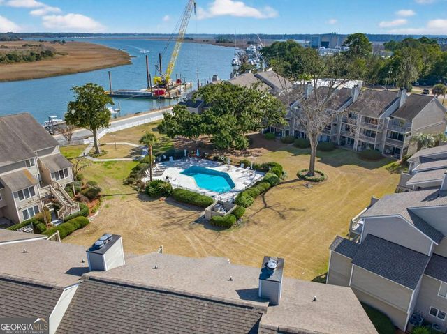 3005 River Drive 401D, Savannah, GA 31404