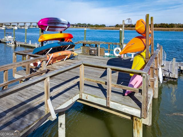 3005 River Drive 401D, Savannah, GA 31404