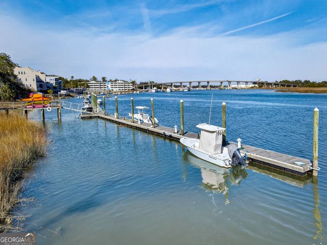 3005 River Drive 401D, Savannah, GA 31404