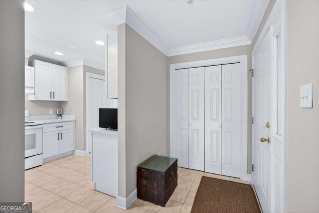 3005 River Drive 401D, Savannah, GA 31404