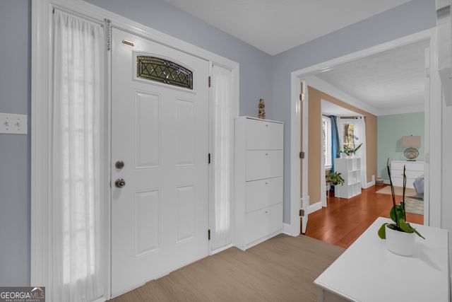 2028 Harbour Oaks Drive, Snellville, GA 30078