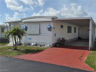 75 Hacienda BLVD, Fort Myers, FL 33905
