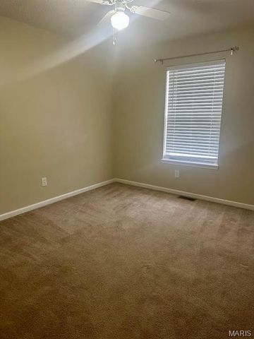 1821 Hilltop Village Lane, Imperial, MO 63052