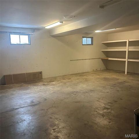 1821 Hilltop Village Lane, Imperial, MO 63052