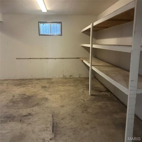 1821 Hilltop Village Lane, Imperial, MO 63052