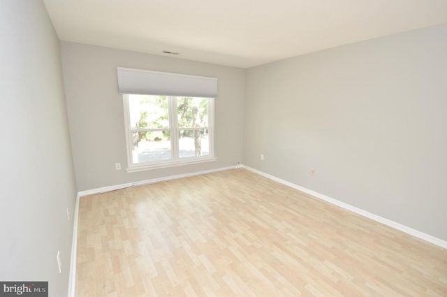 340 WOODLAKE DR, Marlton, NJ 08053