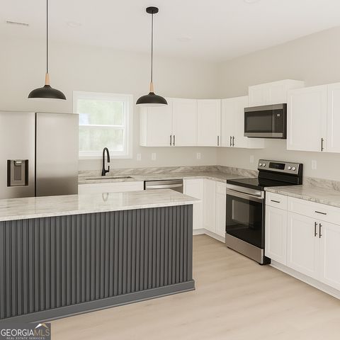 8035 Buffet Trail, Riverdale, GA 30296