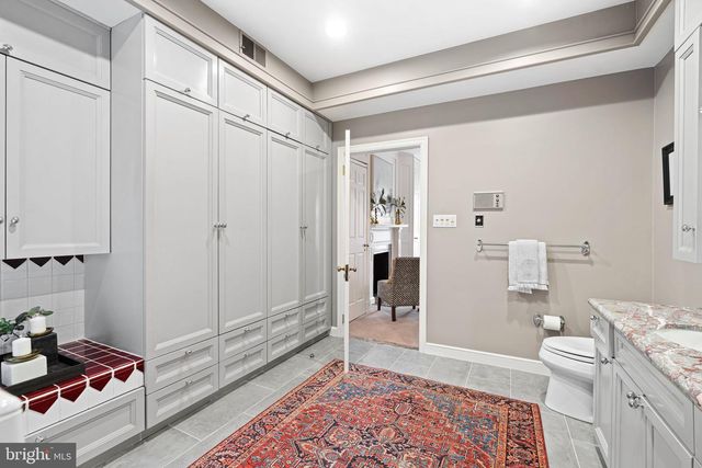 2131 DELANCEY PL, Philadelphia, PA 19103