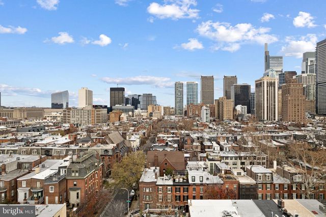 2131 DELANCEY PL, Philadelphia, PA 19103