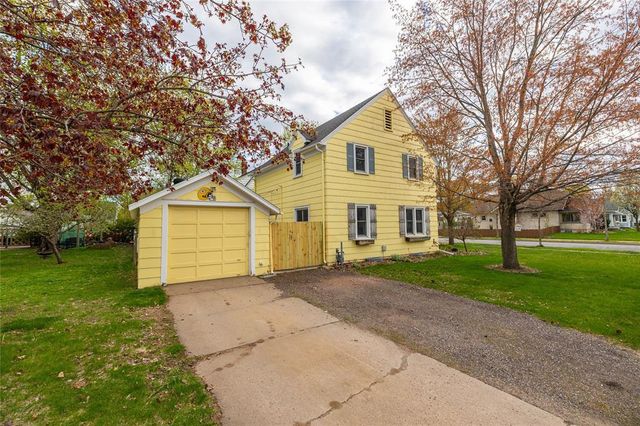 905 Margaret Street, Eau Claire, WI 54701