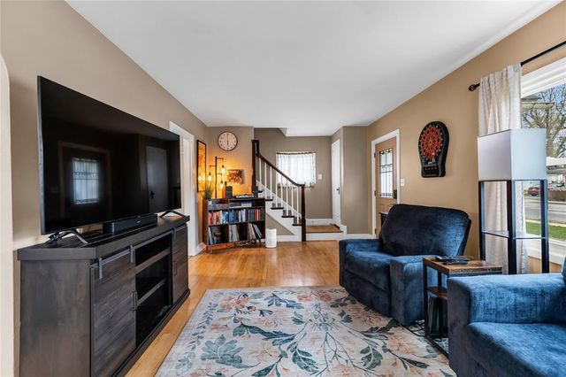 905 Margaret Street, Eau Claire, WI 54701